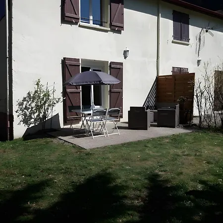 Apartment App F2 44 M² Au Rez-de-chaussee Rochesson