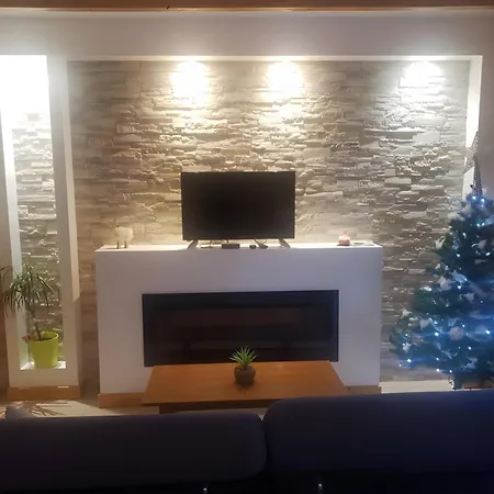 App F2 44 M² Au Rez-de-chaussée Rochesson