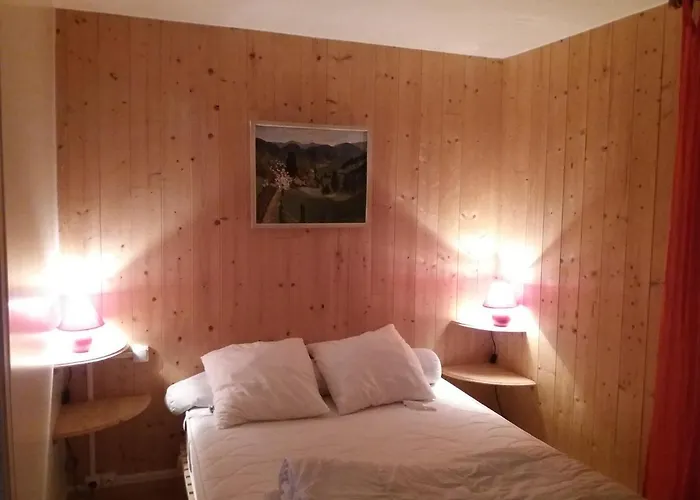 App F2 44 M² Au Rez-De-Chaussee 아파트